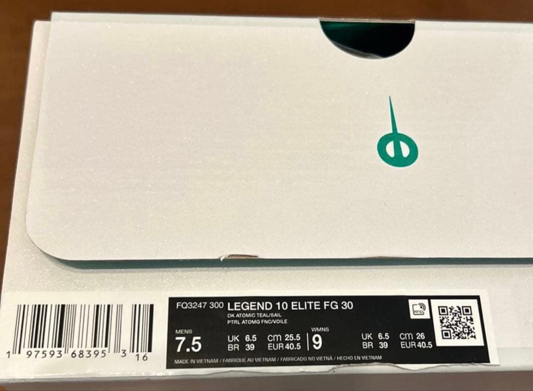 ナイキ ティエンポ レジェンド10 エリートfg 30周年