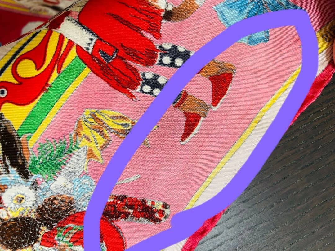 HERMÈS シルクスカーフ 民族デザイン