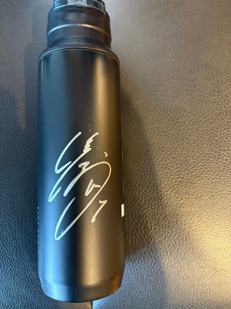 千葉ロッテマリーンズ　Jeep Stanley サイン入りボトル