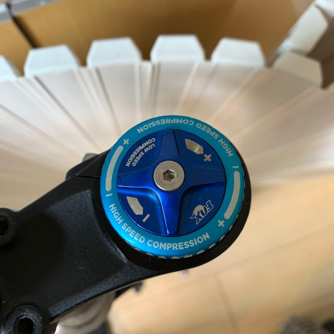 限定価格！FOX40 27.5 DH ダウンヒルフォーク エアーサスペンション