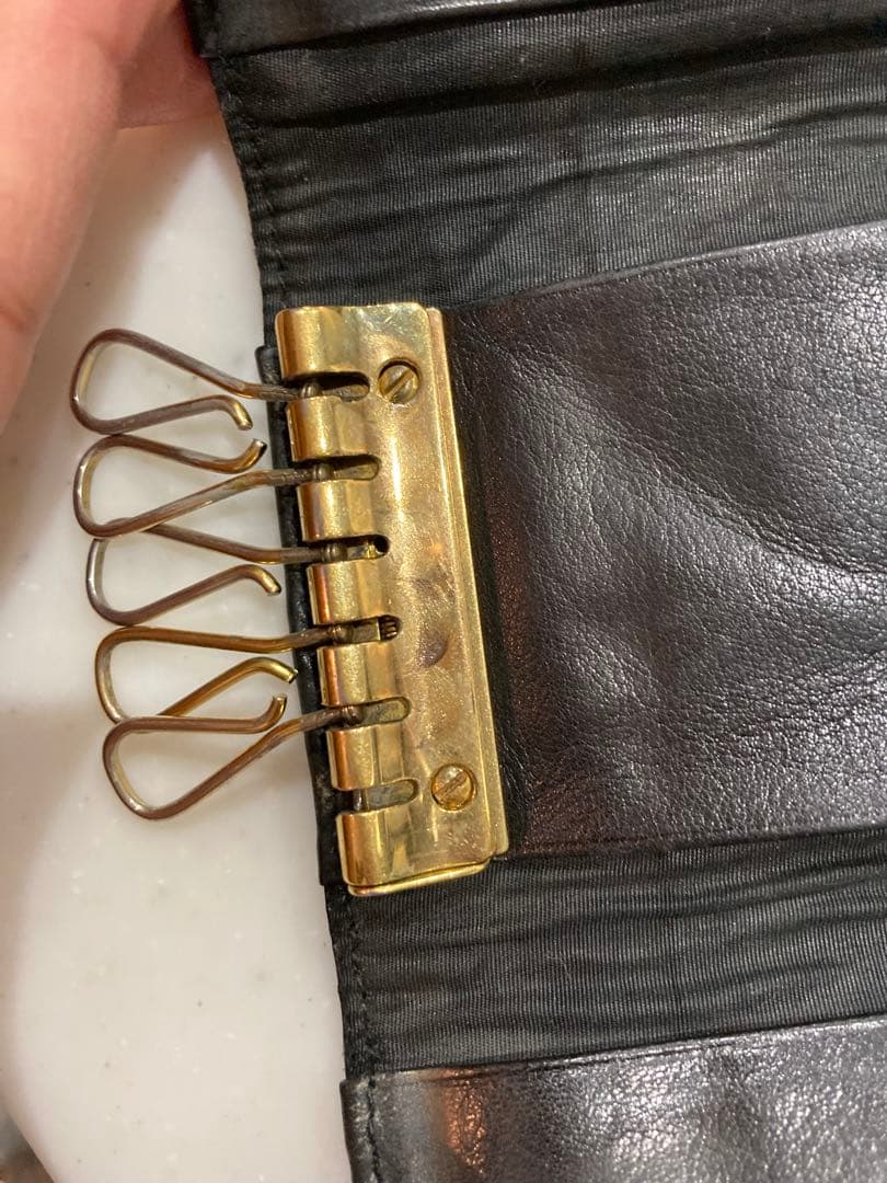 CHANEL ブラックレザー キーケース