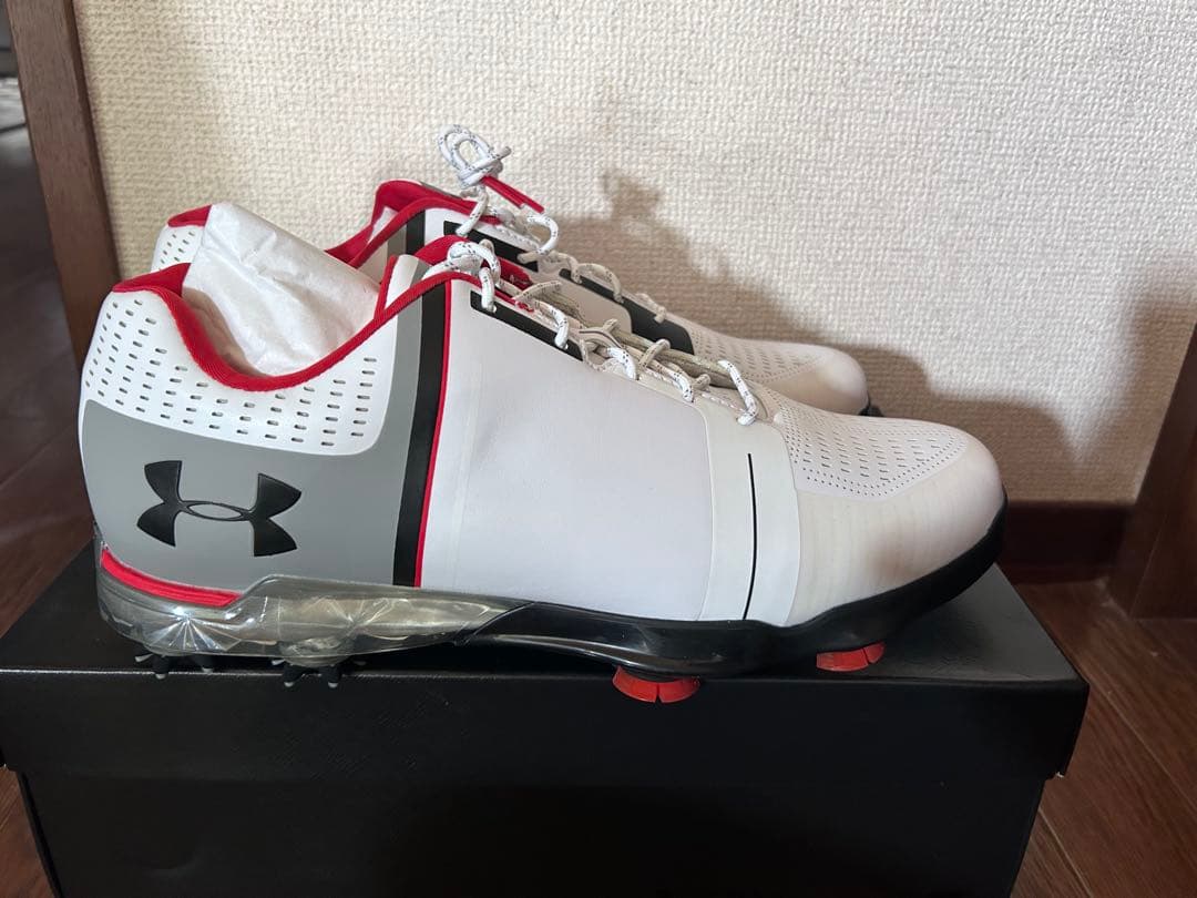 アンダーアーマー　ゴルフシューズ　28.5cm