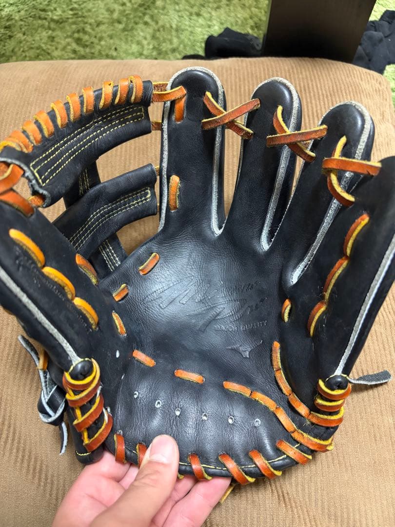 ミズノ　クラシック 硬式内野手用