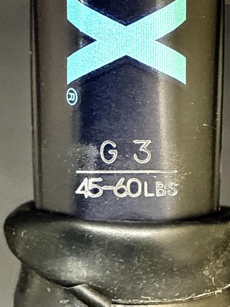 YONEX EZONE 100　ヨネックス　イーゾーン　硬式テニスラケット