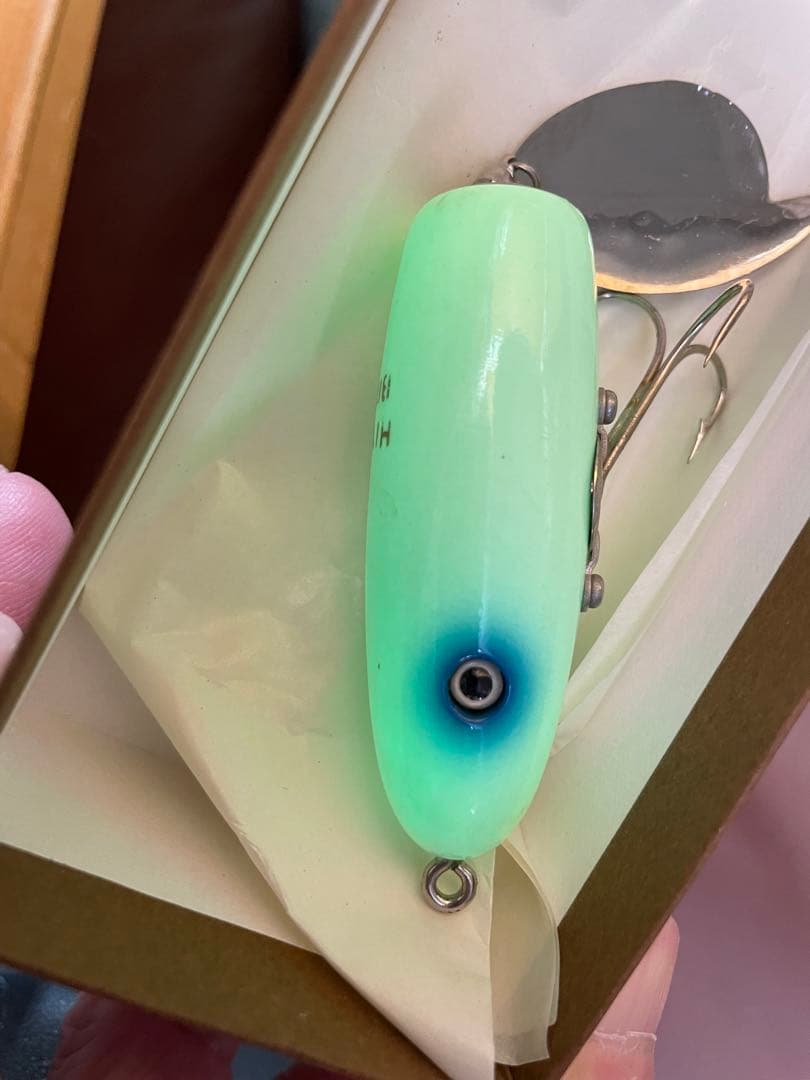 ヒヨコブランド　ダンガントキオ　DANGANTOKIO グローカラー