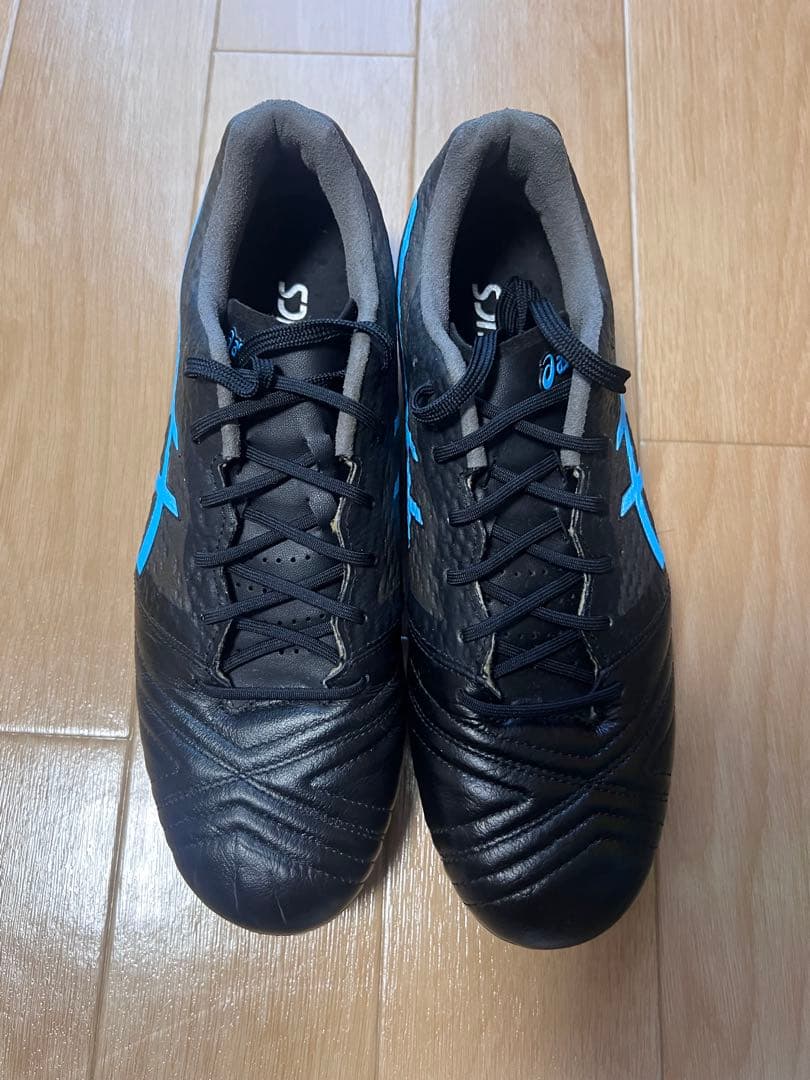 最終値下げ　アシックス　ウルトレッツァAI 24.5cm