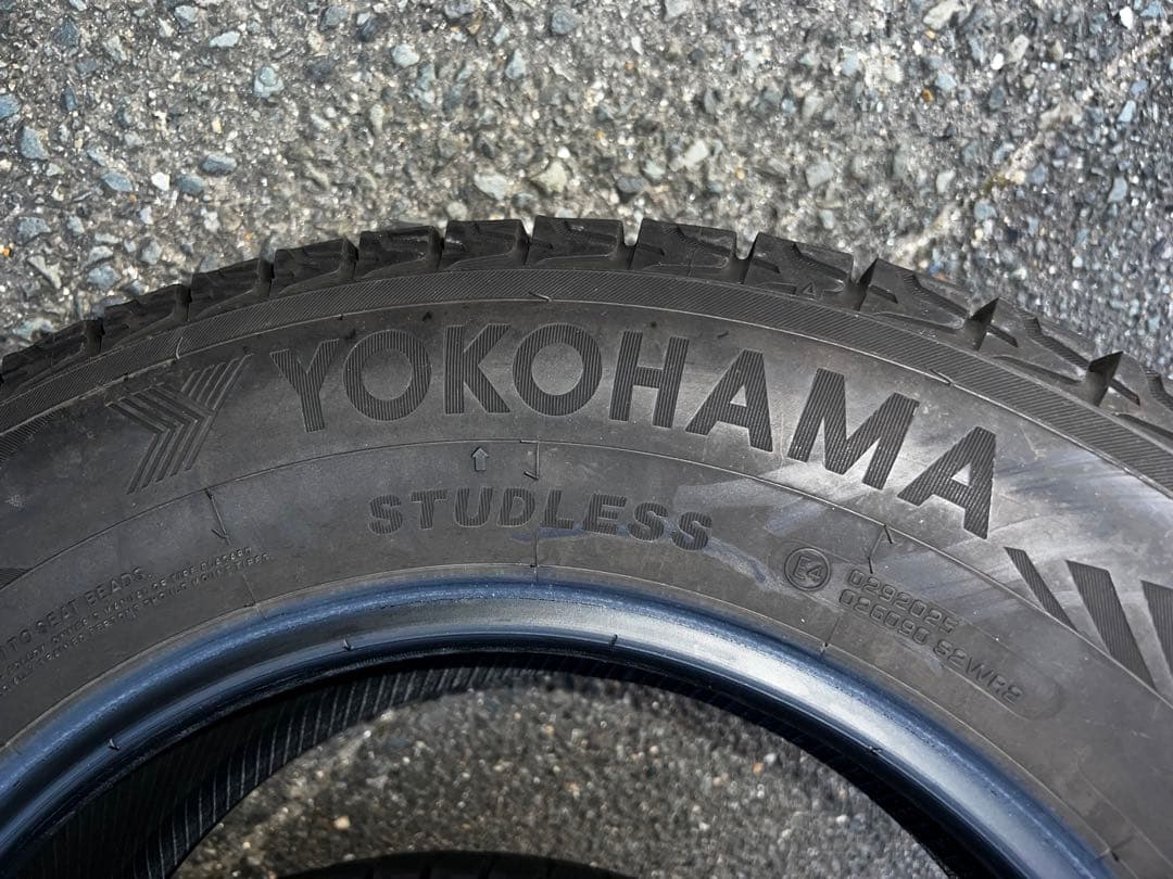 ヨコハマアイスガードＧ０７５スタッドレスタイヤ
