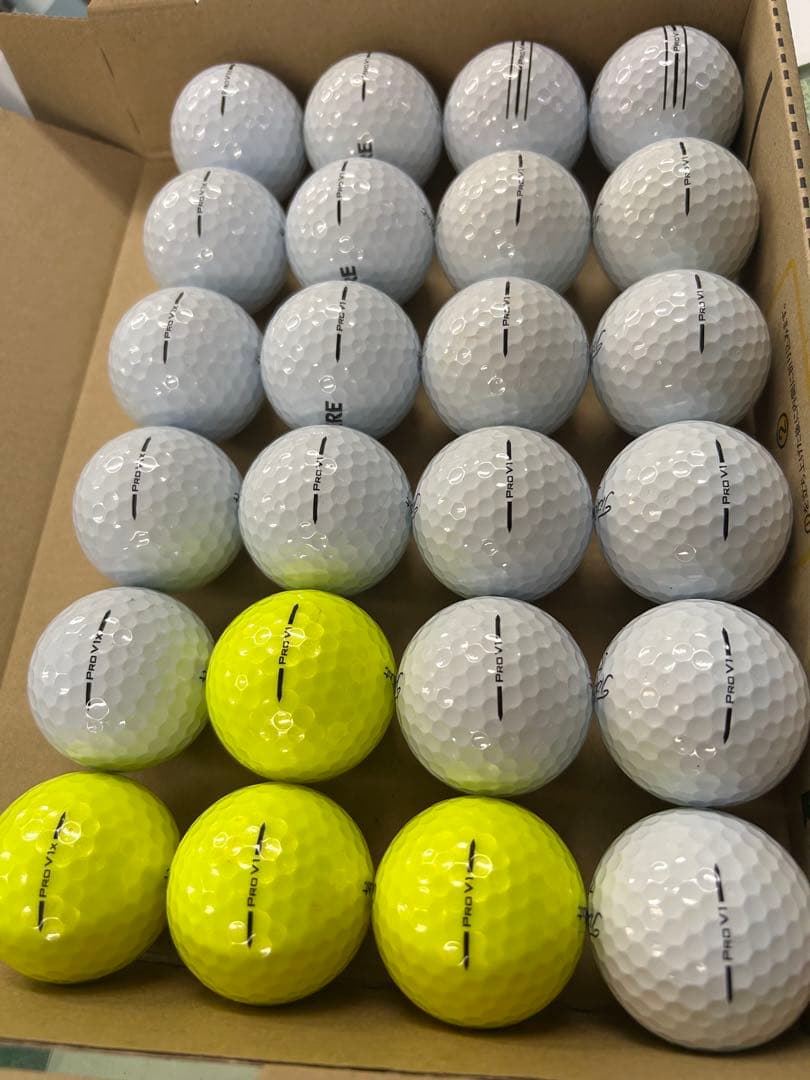タイトリスト中古ゴルフボール　25年ニューモデル プロv1、v1x おまけ付き
