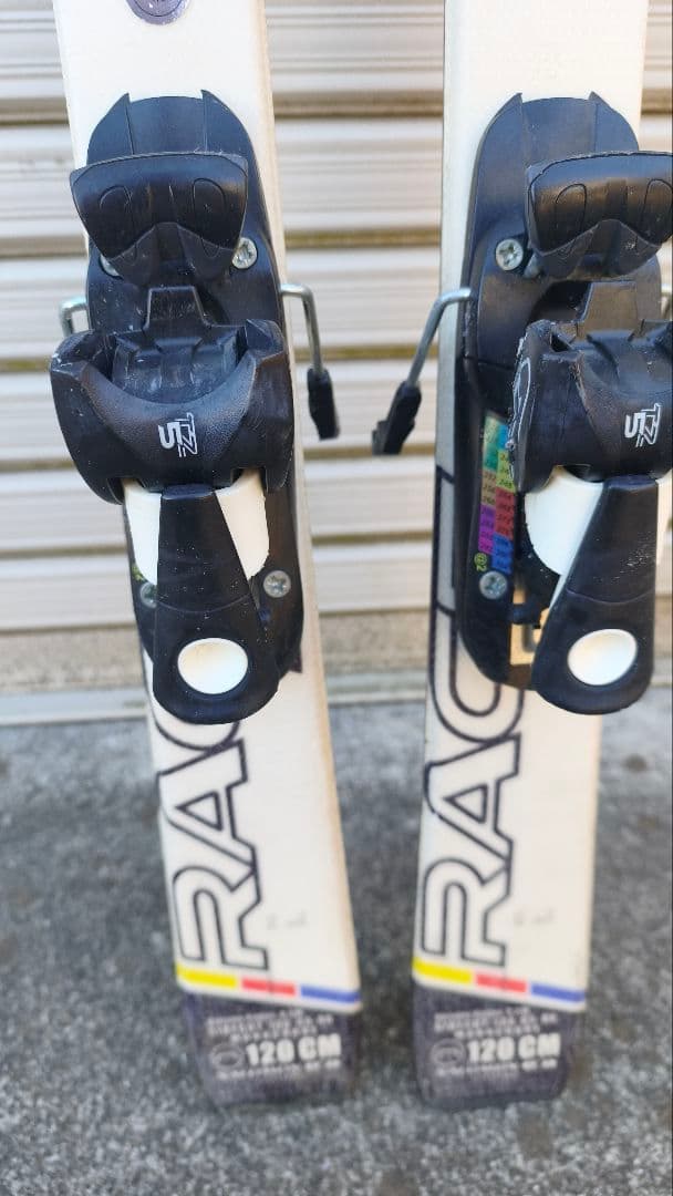 子供　ジュニア　SALOMON 24 スキー板 ホワイト　120cm