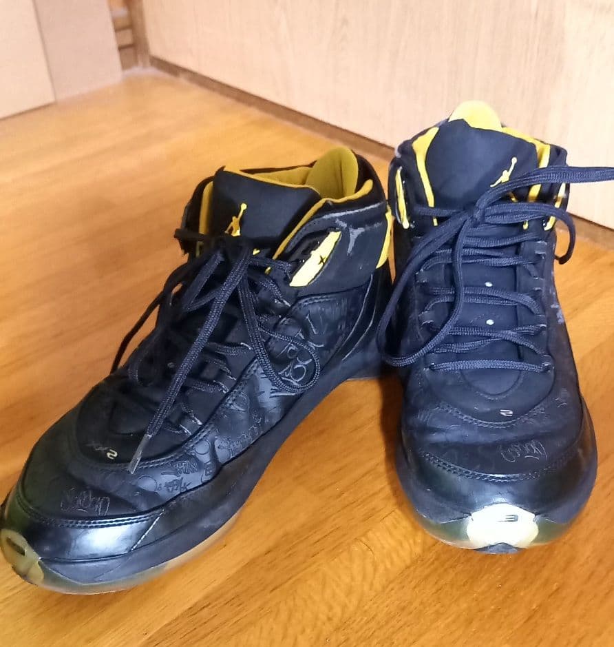 値下げ　美品AIR JORDAN XX2 22PE 28.5cm黒/黄ジョーダン