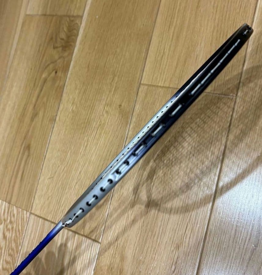 YONEX バドミントンラケット　きれいめ