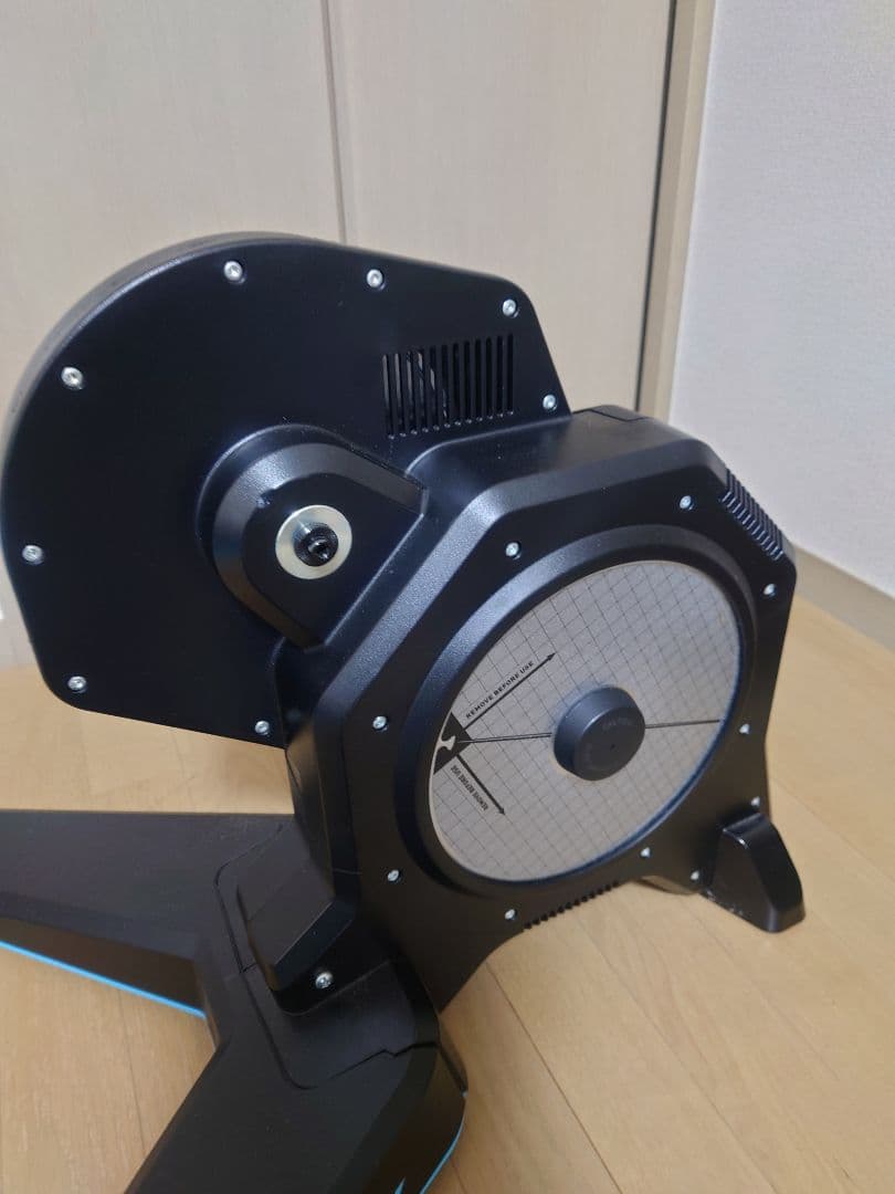 Tacx FLUX 2 Smart トレーニングローラー