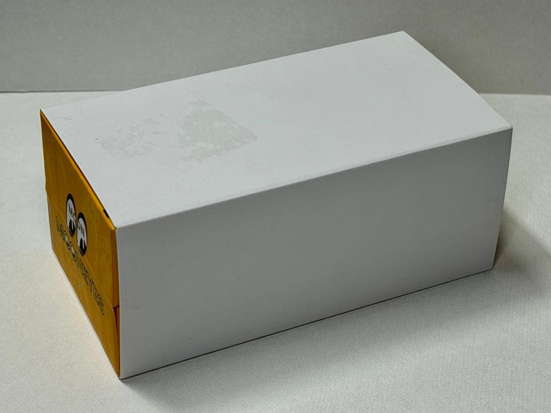 ☆MJモデル 1/64 三菱 デリカ MOONEYES ミニカー イエロー☆