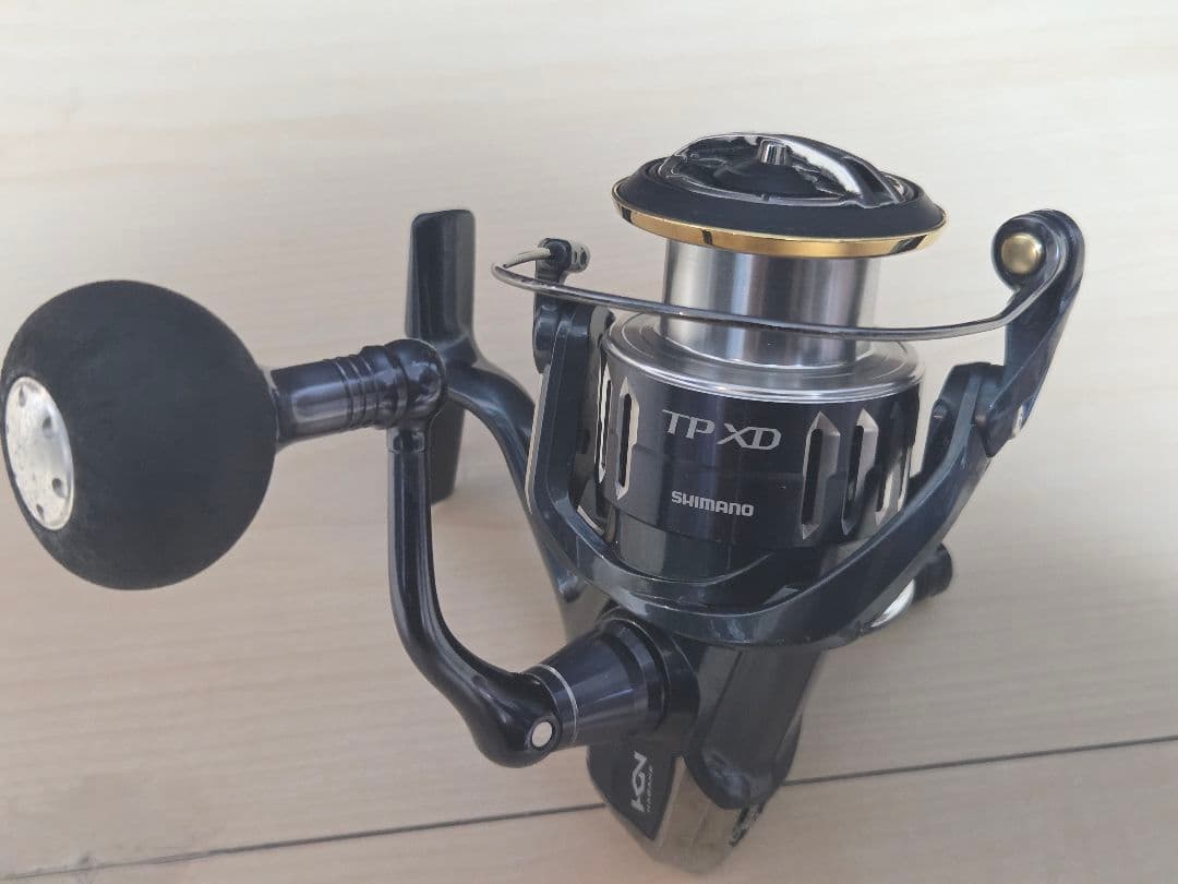 ゴメクサス リールスタンド付き シマノ　17ツインパワーXD 4000xg