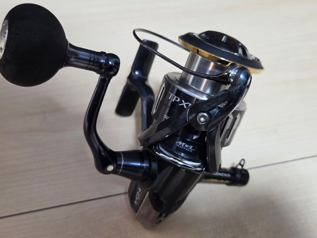 ゴメクサス リールスタンド付き シマノ　17ツインパワーXD 4000xg