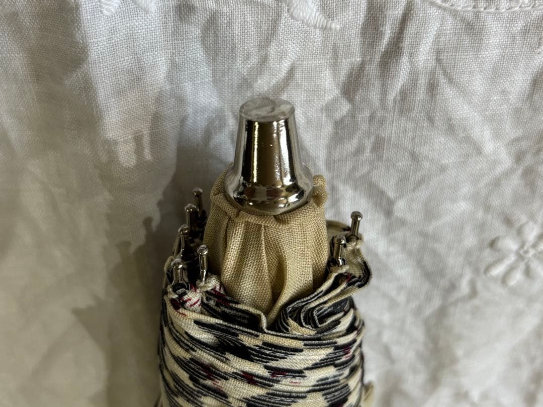 未使用　バーバリー　BURBERRY 折り畳み傘　晴雨兼用　UV ノバチェック