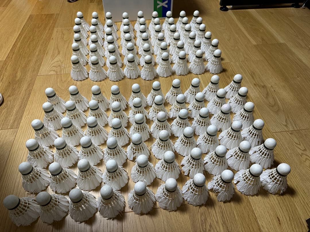 【美品中古】エアロセンサ600 バドミントンシャトル 114球