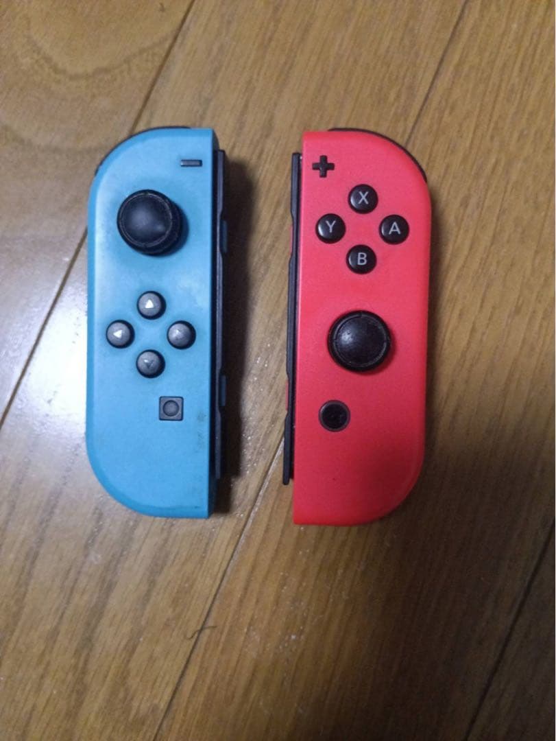 Nintendo Switch 本体 + Joy-Con 3色セット
