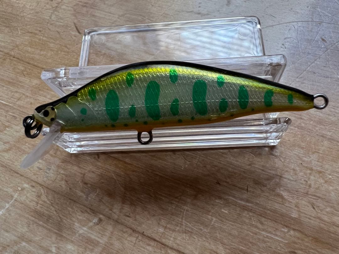 渓流ハンドメイドミノー 8個セット