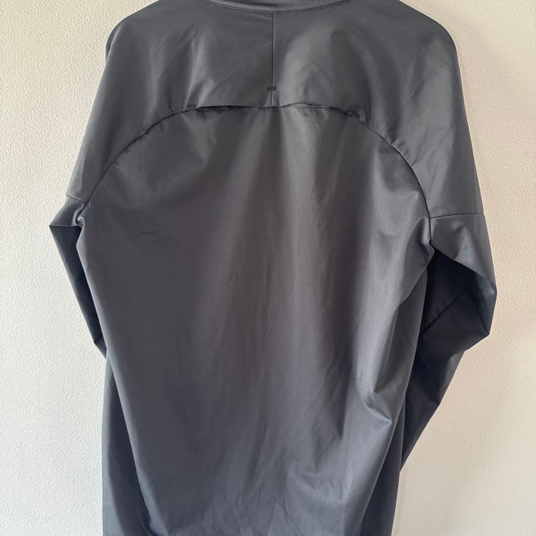 Liverpool Nike ナイロンジャージ