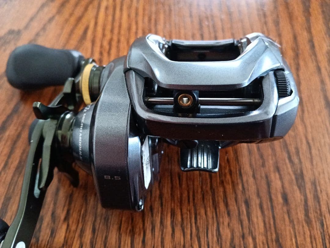 シマノ クラドDC 200XG RIGHT