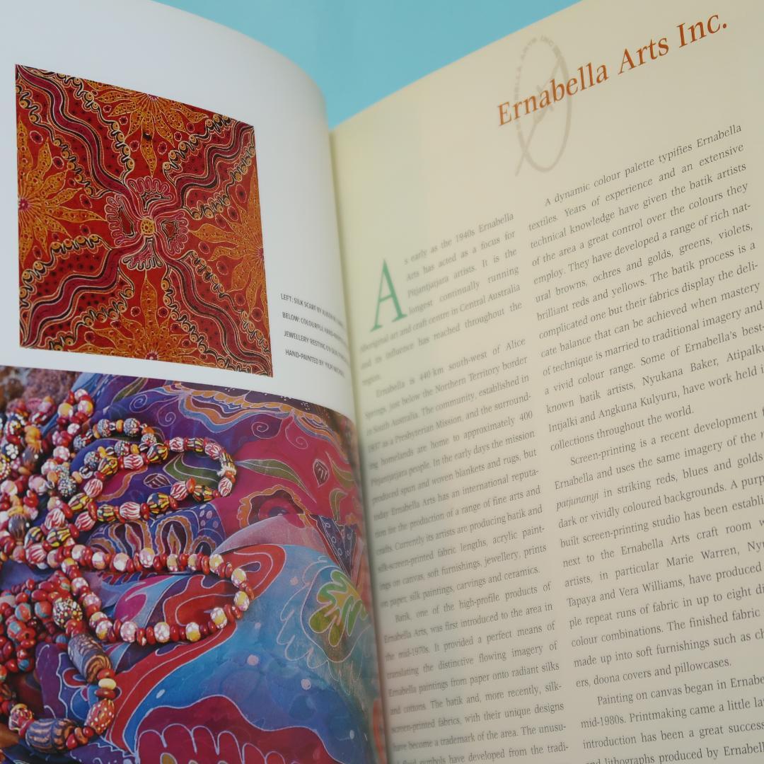 セール！　洋書　Desert Art（オーストラリア先住民 アボリジニ アート）