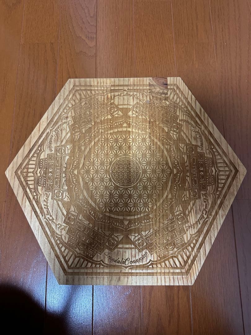 麻柄天板 ''a sound\" 三脚 サイドテーブル　アサガラワークス