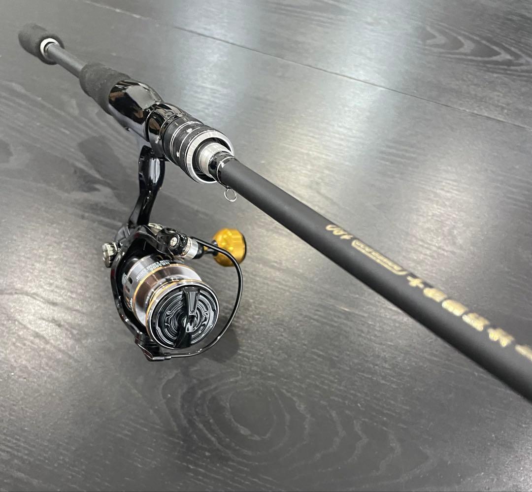 釣りセット2ピーススピニングロッド（210㌢）3000番スピニングリールライン付
