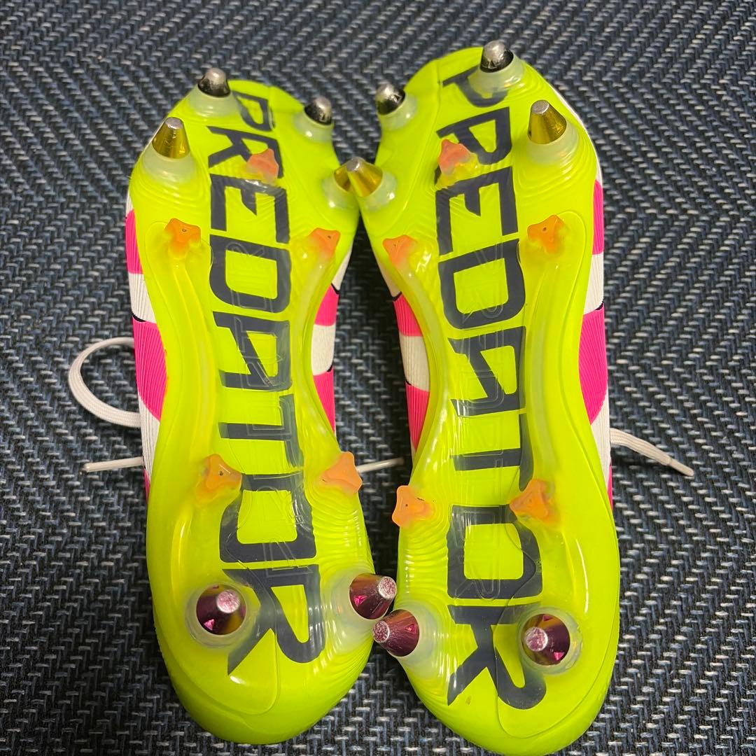 adidas Predator サッカーシューズ取り替え式