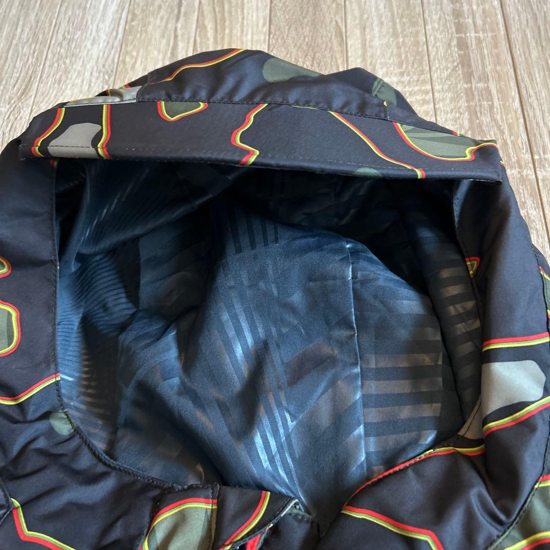 値下げ❗️Volcom 迷彩 スノーボードジャケットL