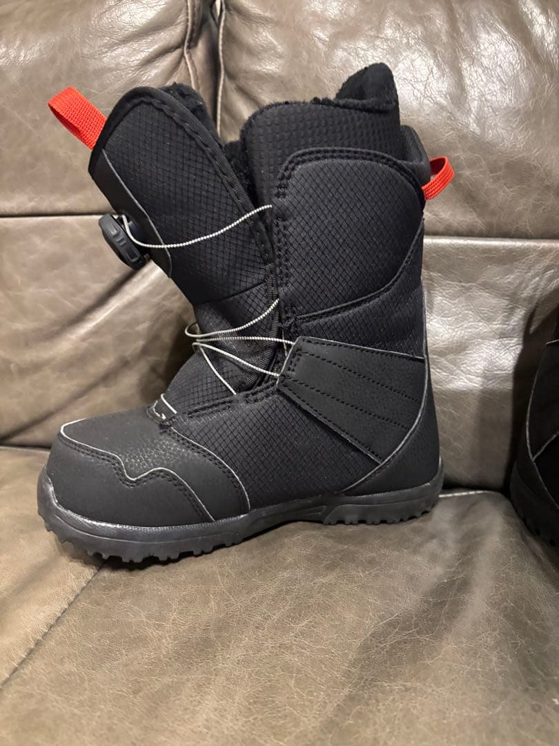 【美品】BURTON　子ども用スノーボードブーツ ブラック　23cm