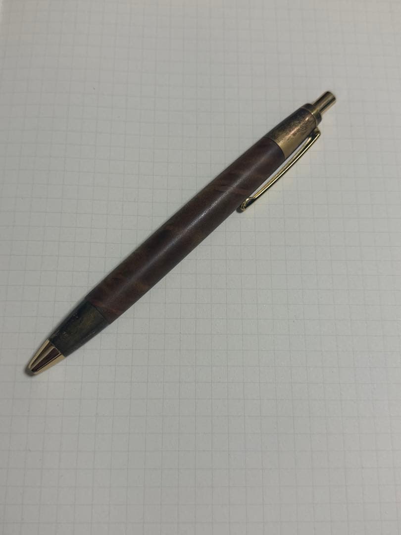 野原工芸 斑紋孔雀色金具 クス瘤杢BP