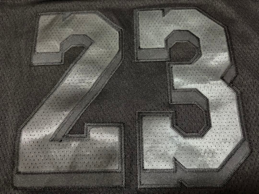 レブロン レイカーズ ユニフォーム　ナイキ　ジャージ