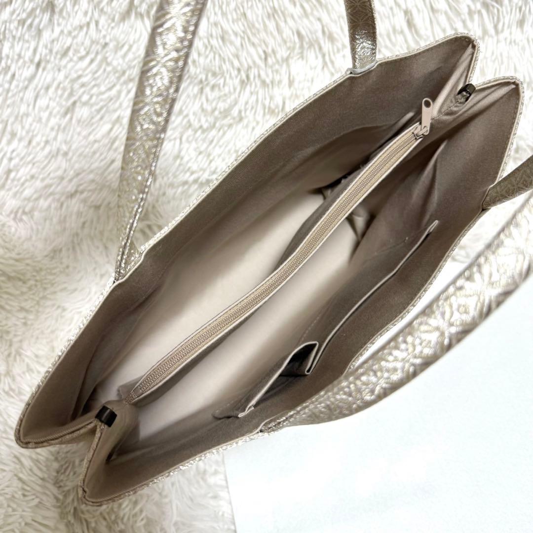 未使用品 衿秀 和装 トート バッグ 手提げ シルクガード 絹 A4 ゴールド