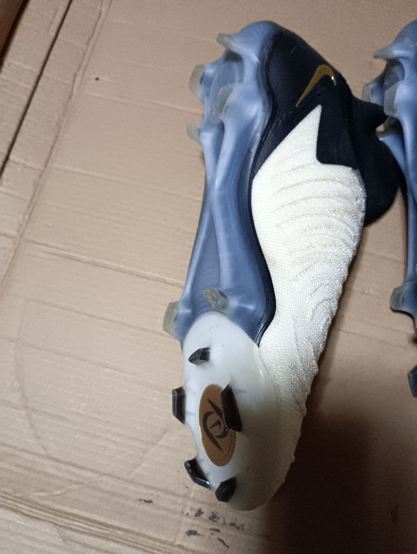 【値下げ交渉OK】NIKE PHANTOM LUNA2 エリートFG