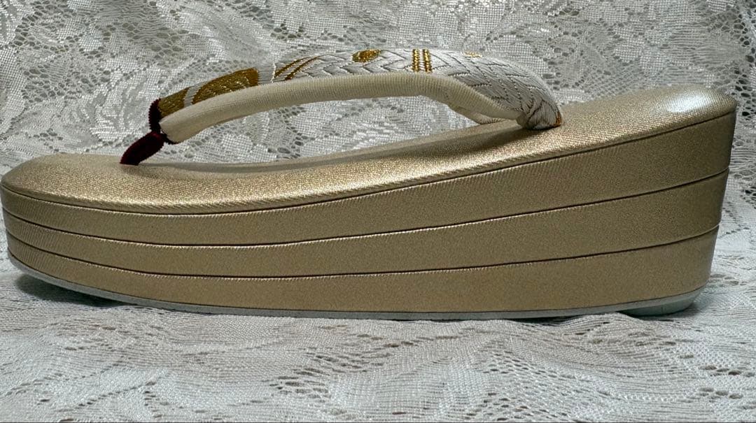 沙織　最高級　草履・バッグセット　Mサイズ