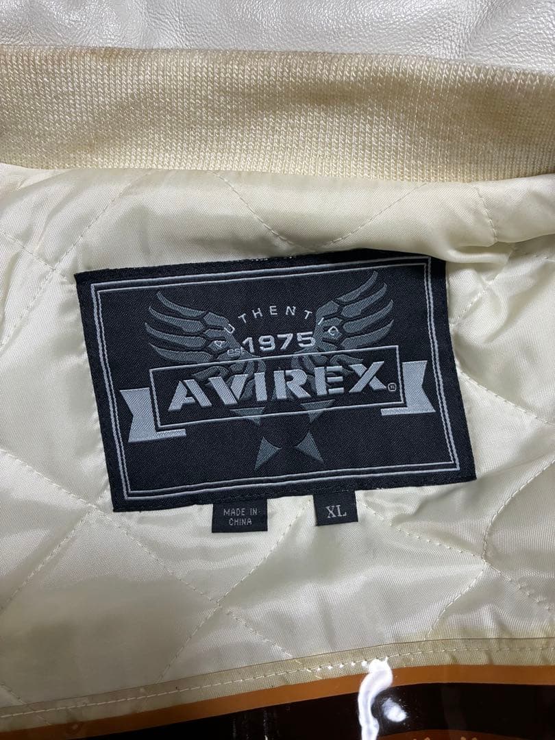 AVIREX ホワイト レザージャケット