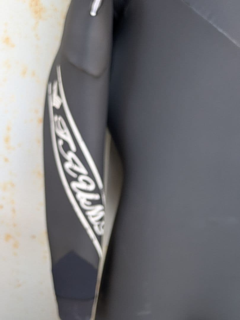 値下げ！トランプ セミドライLBサイズ　ウィンドサーフィン対応　送料込み！