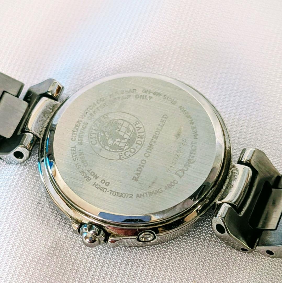 良品 CITIZENレディース腕時計クロスシー電波ソーラー ネイビー 大人の魅力