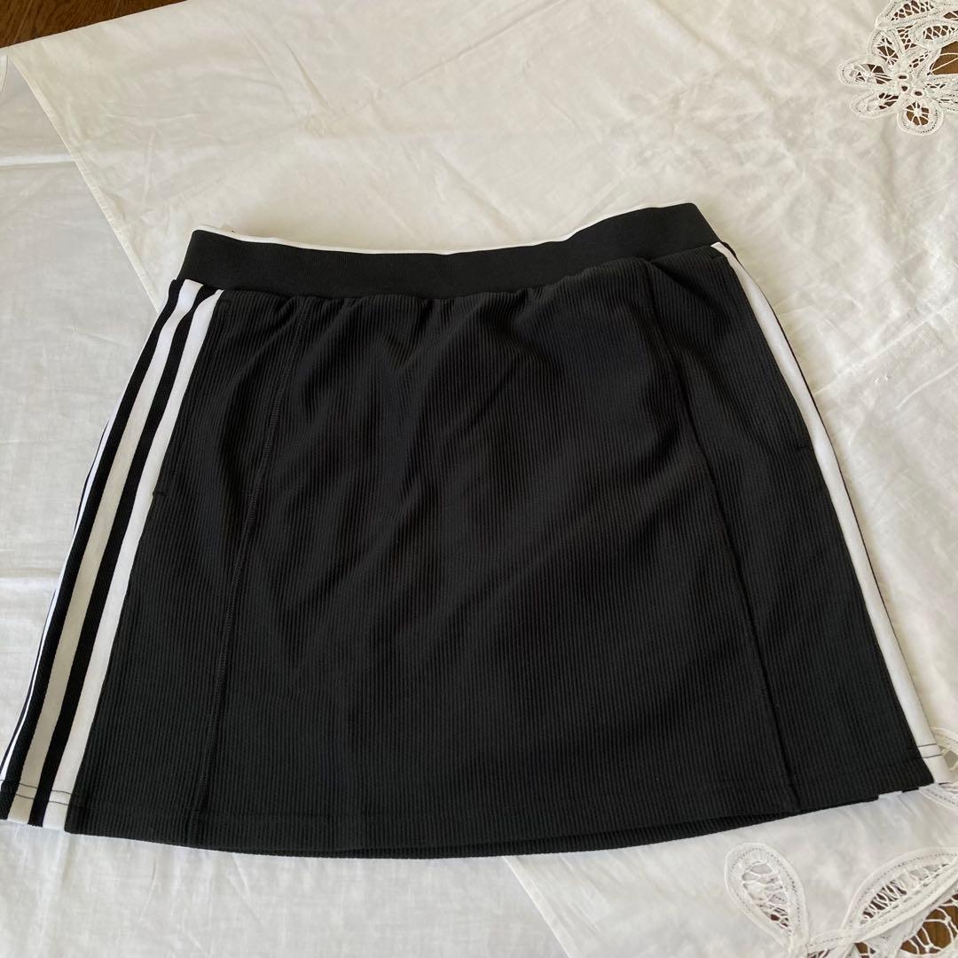 新品adidas アディダス　レディース　ジャケット　スカート セットアップ黒M