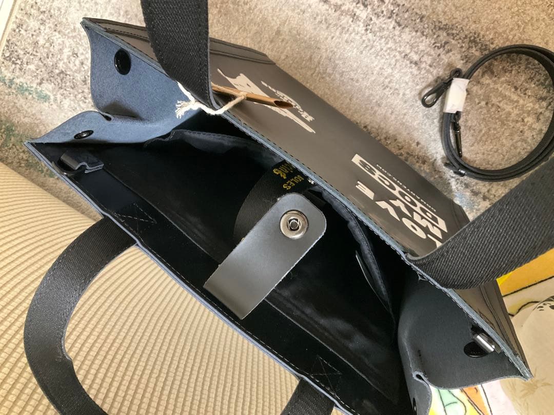 Dr. Martens LOVE MY DOCS トートバッグ