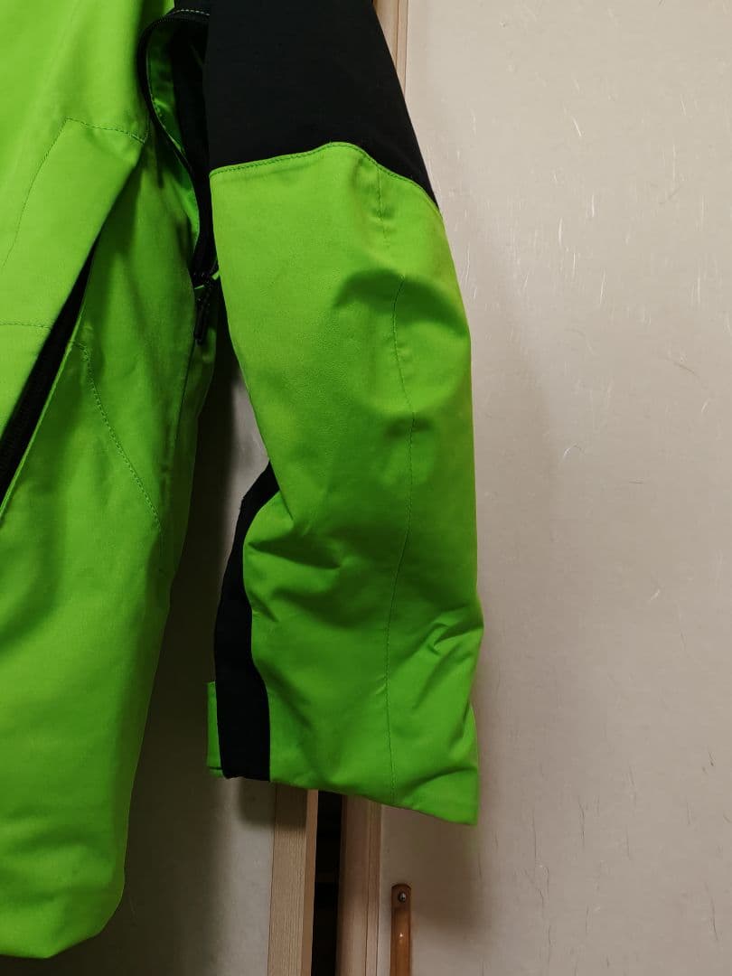 今シーズン2025-26モデル　MIZUNOミズノスキーウェア　Mサイズ