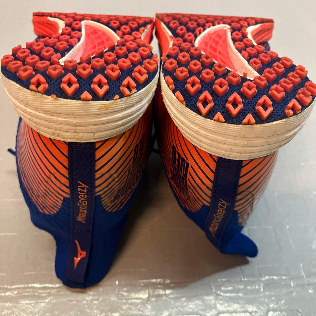 ミズノ　ウェーブデュエルネオ ミッド　25.5