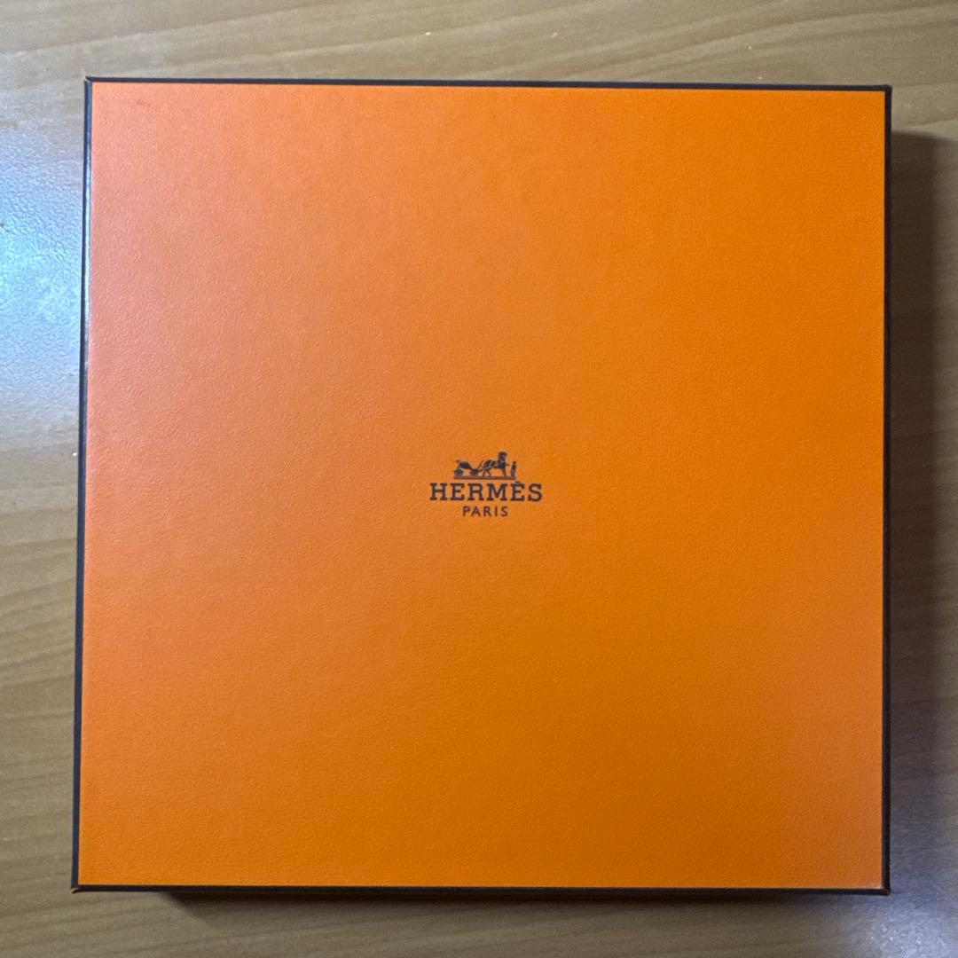 未使用 HERMES エルメス カレタオル アヴァロン ピンク箱 手提げ袋付き