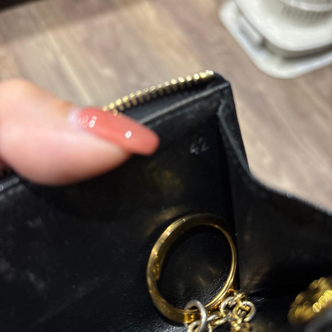 ゆ*う様 PRADA ブラック サフィアーノレザー キーケース　ケース