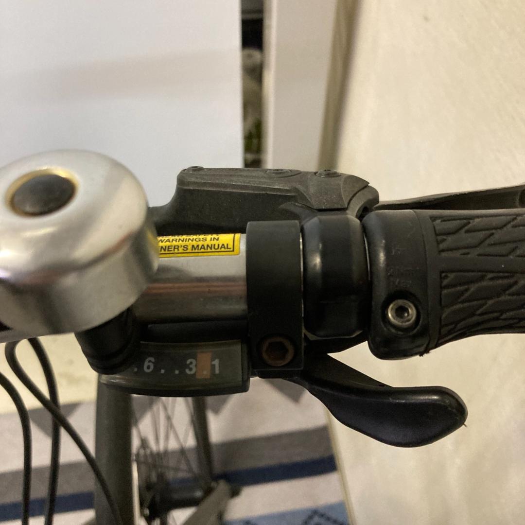 26007 クロスバイク GIANT ESCAPE RDISC 2021年モデル