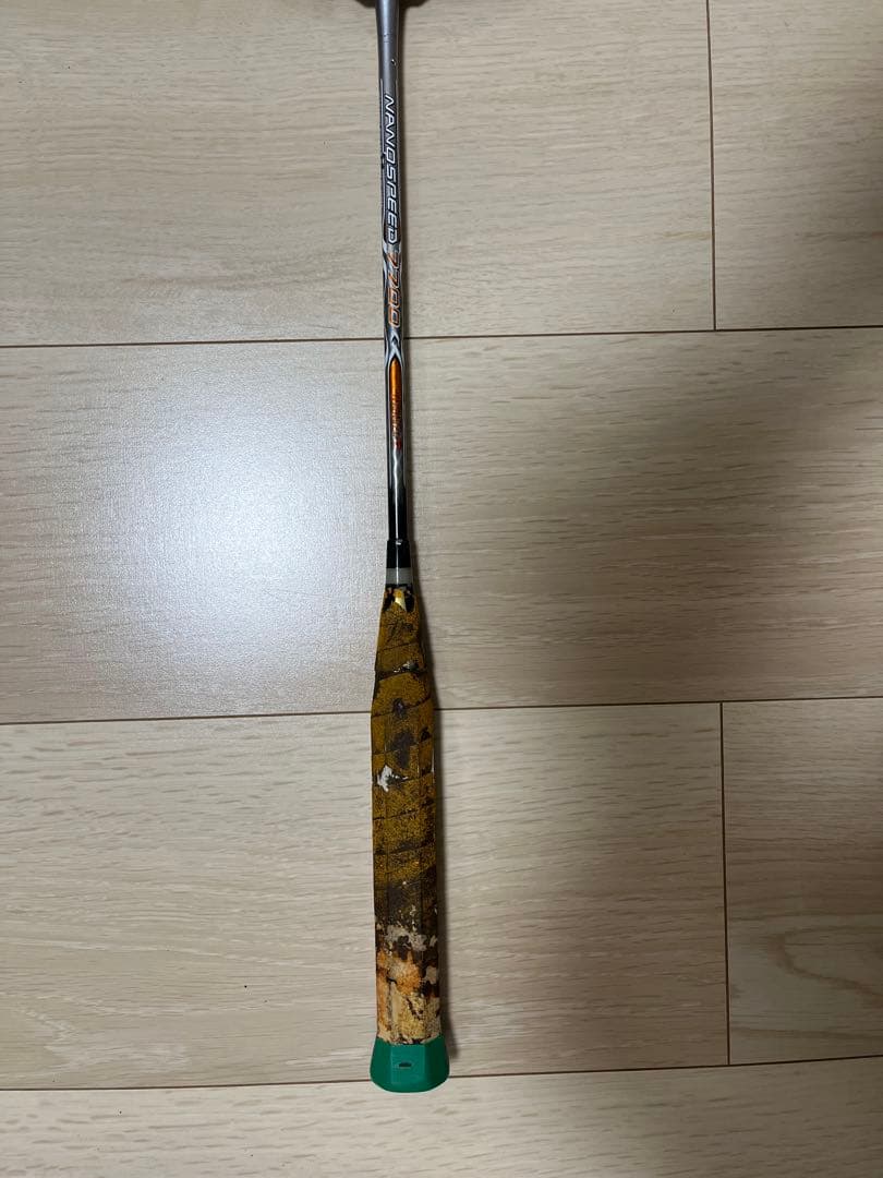 ヨネックス　バドミントンラケットナノスピード　7700
