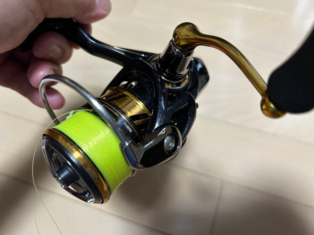 18LEGALIS LT2500S-XH スピニングリール