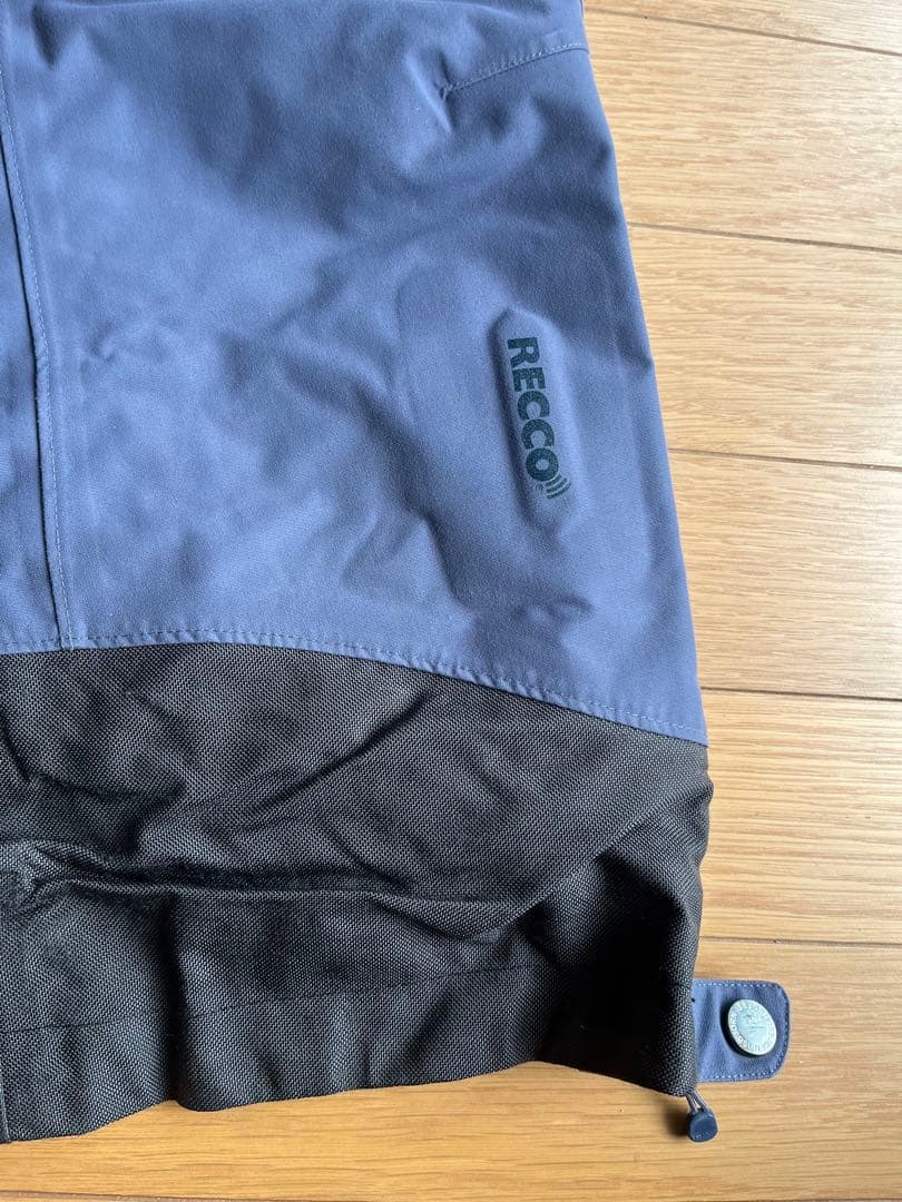 イスビョン ISBJORN ウエア キッズ146〜152 RECCOシステム