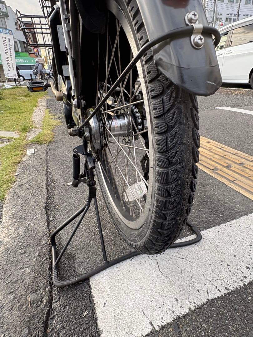 中古20㌅ブリヂストン電動アシスト自転車　8.7Ah 大阪